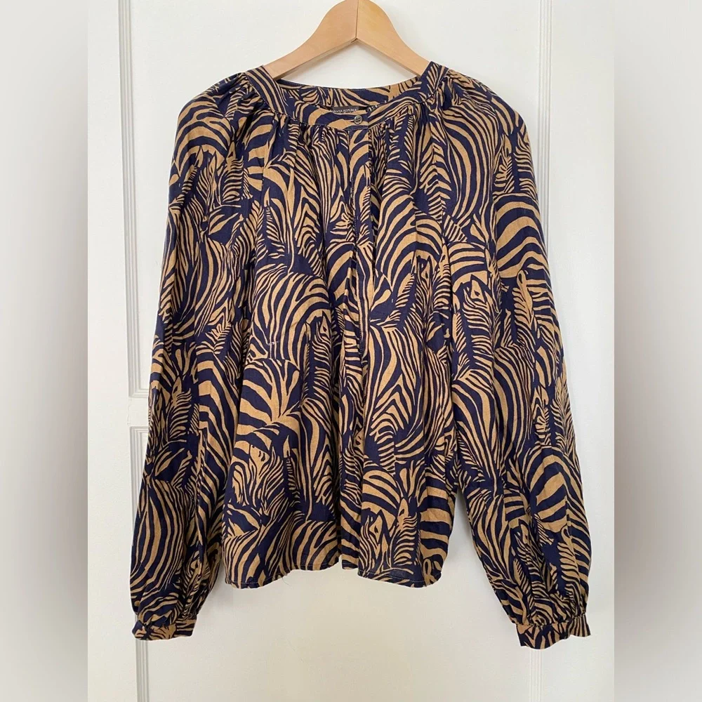 Banana Republic button down linen blouse peasant jungle zebra safari stripes 💙🤎 - Picture 3 of 11